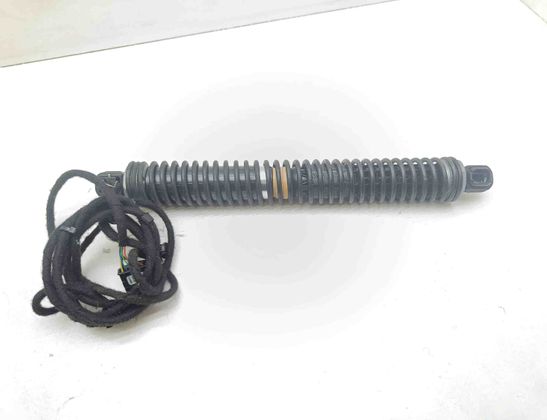 BMW 7 Series F01/F02 (2008-2015) Right Side Tailgate Gas Strut 7185713 26059593