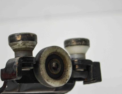 VOLKSWAGEN Caddy 3 generation (2004-2015) Sliding door top bracket 2K0843336A 11772985