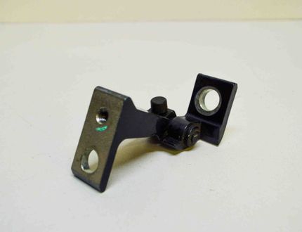 VOLKSWAGEN Passat B8 (2014-2023) Aizmugurējo kreiso durvju eņģes 8V5833403C 15491809