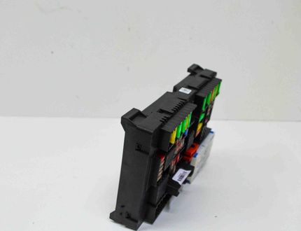 BMW 5 Series G30/G31 (2016-2023) Блок предохранителей 8795479,6837091 22293421