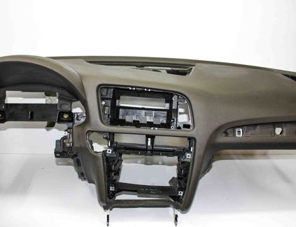 AUDI Q5 8R (2008-2017) Instrumentu panelis 8R1857041F,8R1857033,8R1857069 29770141