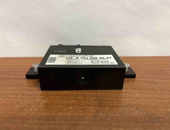 MERCEDES-BENZ S-Class W221 (2005-2013) Tyre Pressure Control Module A2215408045 18273382