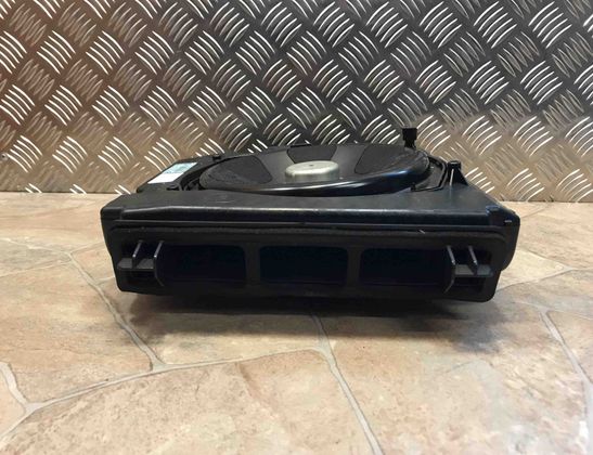 BMW 7 Series F01/F02 (2008-2015) Sabūferis 9227482 17574708