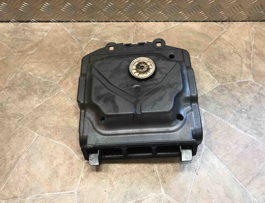 BMW 7 Series F01/F02 (2008-2015) Subwoofer 9227483 23099610