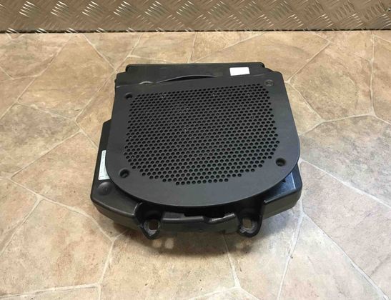 BMW 7 Series F01/F02 (2008-2015) Subwoofer 9227483 23099610