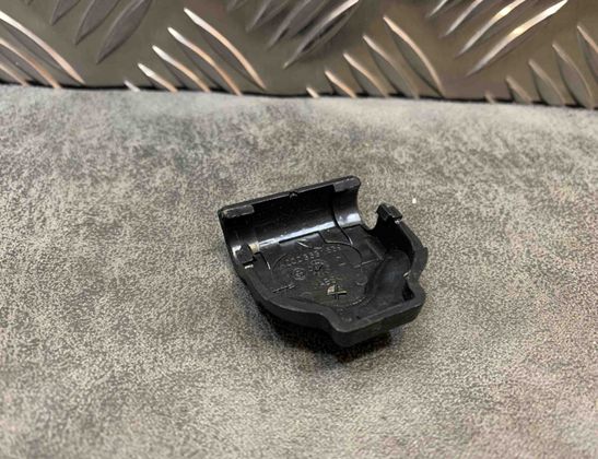 MERCEDES-BENZ CLA-Class C117 (2013-2016) Other Interior Parts A0008681539 23880993