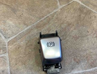 MERCEDES-BENZ E-Class W213/S213/C238/A238 (2016-2024) Stāvbremzes poga A2139053803 24628942