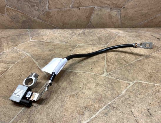 BMW X1 E84 (2009-2015) Akumulātora mīnusa vads 7618677 28285987