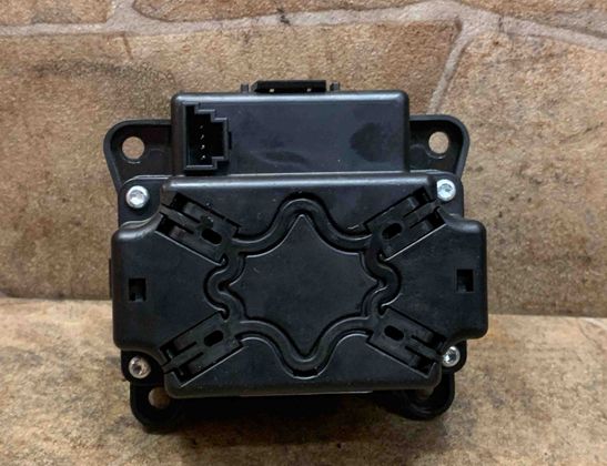 MERCEDES-BENZ E-Class W212/S212/C207/A207 (2009-2016) Дисплей управления навигацией A2129007619 32458336