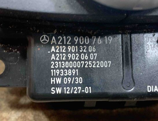 MERCEDES-BENZ E-Class W212/S212/C207/A207 (2009-2016) Дисплей управления навигацией A2129007619 32458336