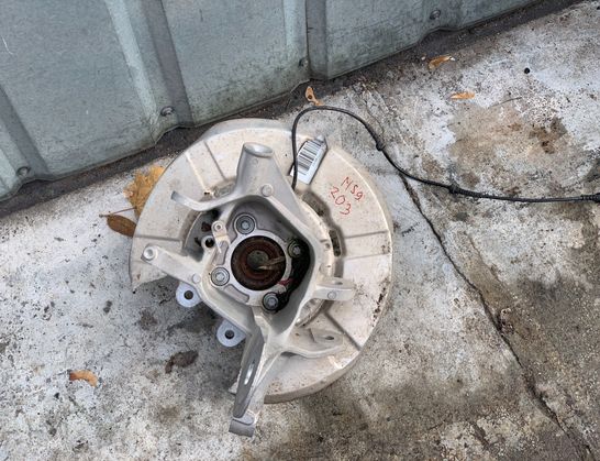 BMW 5 Series Gran Turismo F07 (2010-2017) Rear Left Wheel Hub 6797307 32801459