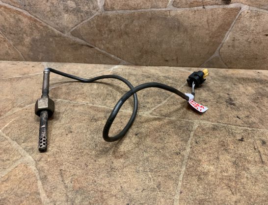 MERCEDES-BENZ S-Class W221 (2005-2013) Exhaust gas temperature sensor A0051532028 33045860