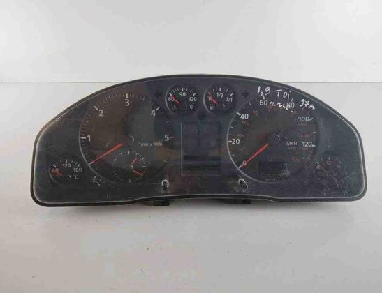 AUDI A4 B5/8D (1994-2001) Speedometer 8D0919035E 31909014
