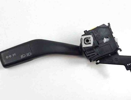 AUDI A3 8P (2003-2013) поворота переключение  M3474,1K0953513 31915631