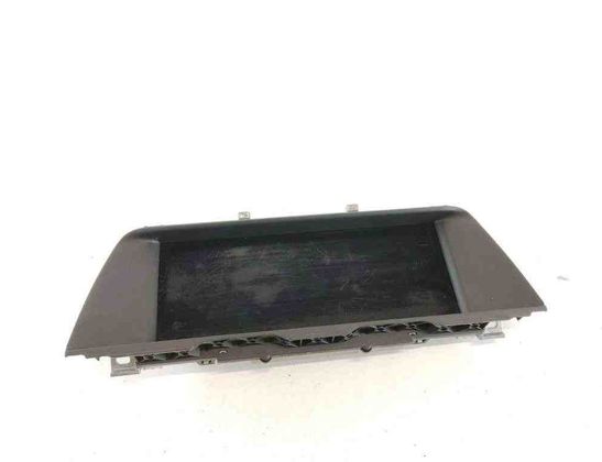 BMW M5 F10 (2011-2016) Navigācijas displejs 9266385 31922618