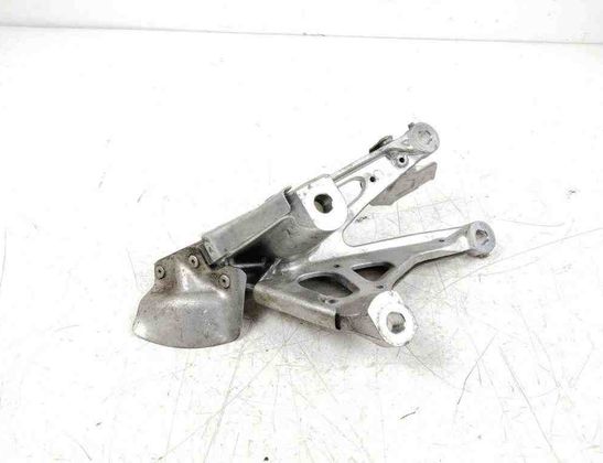 BMW 3 Series F30/F31 (2011-2020) Labais motora stiprinājums 2284204 31925771