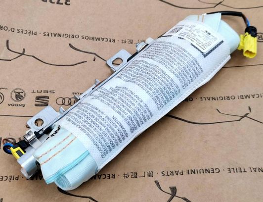 AUDI A6 C4/4A (1994-1997) Front Left Door Airbag SRS 4G8880441C 32845392