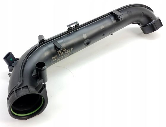 VOLKSWAGEN Golf 8 generation (2019-2023) Right Side Intercooler Hose 04E145673P 32847413