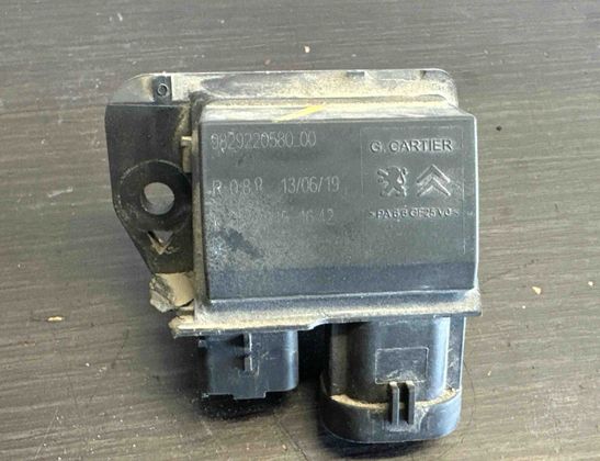 PEUGEOT 308 T9 (2013-2021) Blower fan relay 21820151642,9829220580 28583006