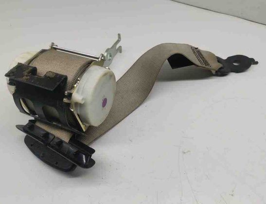 BMW 5 Series F10/F11 (2009-2017) Rear Middle Seatbelt 33061254B 31849408
