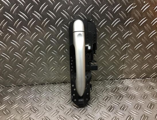 RENAULT Scenic 3 generation (2009-2015) Наружная ручка задней левой двери 806070033R 33079730