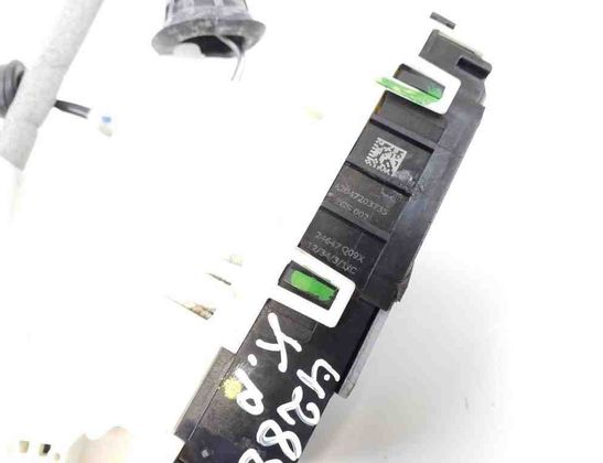 MERCEDES-BENZ CLS-Class C218/X218 (2011-2017) Замок передней левой двери A2047203735 28056117