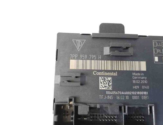 PORSCHE Panamera 970 (2009-2016) Aizmugurējo labo durvju vadības bloks 7PP959795H 29780768