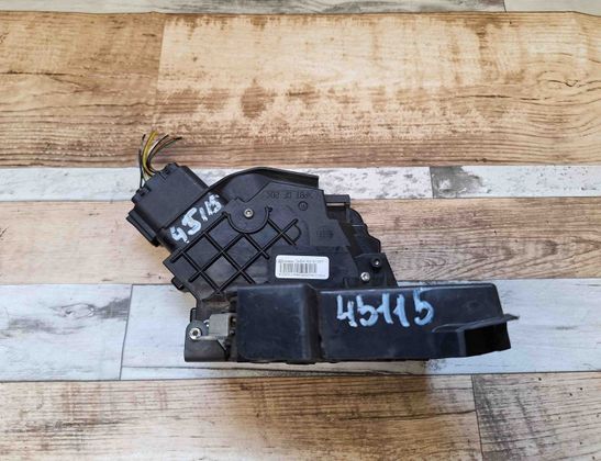 FORD C-Max 1 generation (2003-2010) Замок передней левой двери 3M5AR21813ET 21033371