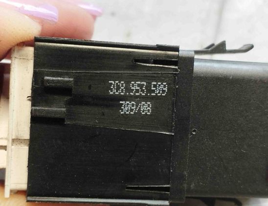 VOLKSWAGEN Passat B6 (2005-2010) Avārijas poga 3C8953509 21091589