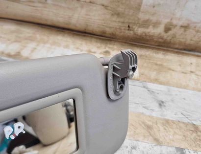 RENAULT Twingo 2 generation (2007-2014) Защита от солнца правая 31968543