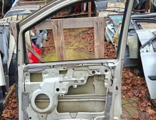 FORD Galaxy 1 generation (1995-2006) Priekšējās labās durvis 33041922