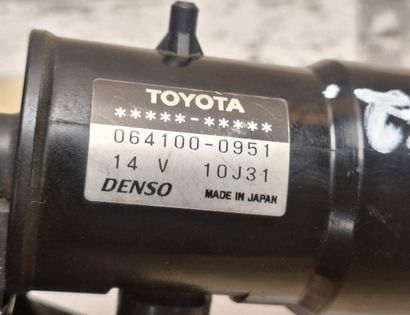 TOYOTA Prius 2 generation (XW20) (2003-2011) Dzesēšanas cirkulācijas motorīts 0641000951,10J31 33044289