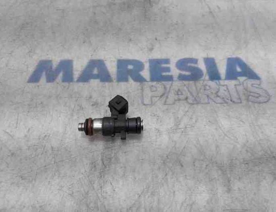 RENAULT Modus 1 generation (2004-2012) Fuel Injector 7701061008,8200292590,0280158046 26920482