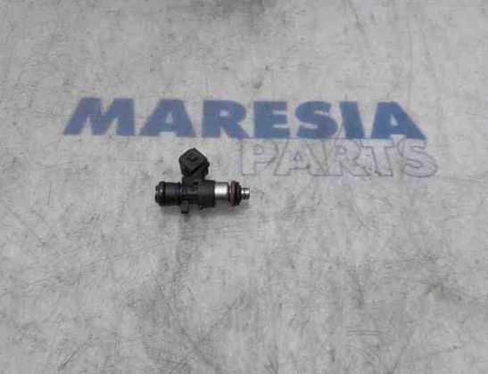 RENAULT Modus 1 generation (2004-2012) Fuel Injector 7701061008,8200292590,0280158046 26920482