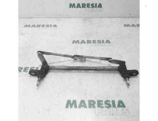 FIAT 500 2 generation (2008-2024) Priekšējā stikla tīrītāja mehānisms 51787565,52032581 27373769