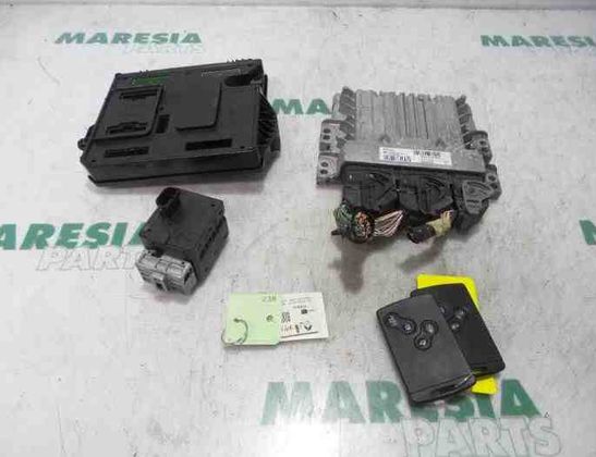 RENAULT Scenic 2 generation (2003-2010) Блок управления двигателем 237100037R,237104451R,237101478R,S180067143 27657609