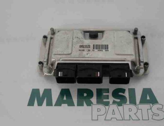 PEUGEOT 307 1 generation (2001-2008) Engine Control Unit ECU 0261207474,9647481280,9643840680,1942E4,1938S7 27748474