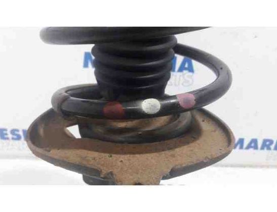 PEUGEOT 308 T7 (2007-2015) Амортизатор передний правый 520804,5002SY,6128520R,6128520 27771815