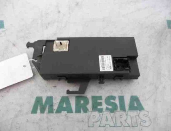 RENAULT Espace 4 generation (2002-2014) Headlight Control Unit 8200357328 27828139