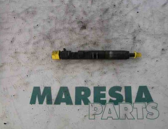 RENAULT Megane 3 generation (2008-2020) Degvielas sprausla 166000897R,8200827965 27884950