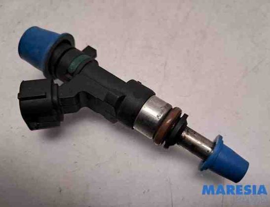 RENAULT Clio 4 generation (2012-2020) Форсунка 166008740R,166008740 28463449