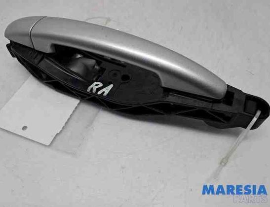 PEUGEOT 208 Peugeot 208 (2012-2015) Aizmugurējo labo durvju ārējais rokturis 29472494