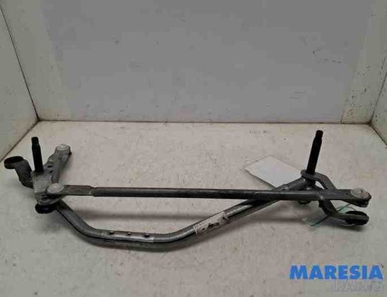 RENAULT Captur 1 generation (2013-2019) Priekšējā stikla tīrītāja mehānisms 288008337R,389001161R 30400170