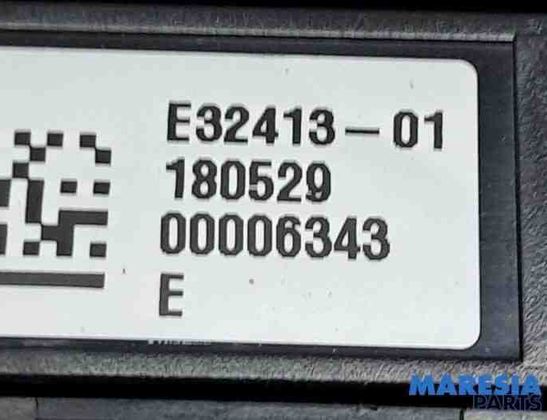 RENAULT Megane 4 generation (2016-2023) Navigation Control Switch 283E88950R,283E88950 30574600