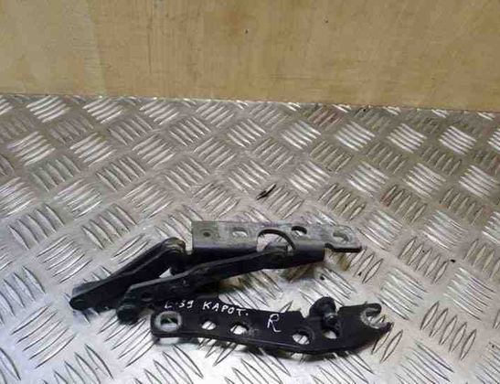 BMW 5 Series E39 (1995-2004) Front Right Bonnet Hinge 26077706