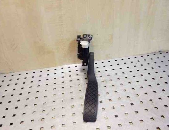VOLKSWAGEN Touareg 1 generation (2002-2010) Throttle Pedal 6PV00802626,7L0723507C 26098863