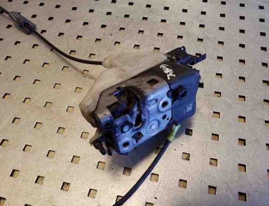 PEUGEOT 5008 1 generation (2009-2016) Замок задней левой двери 26106611