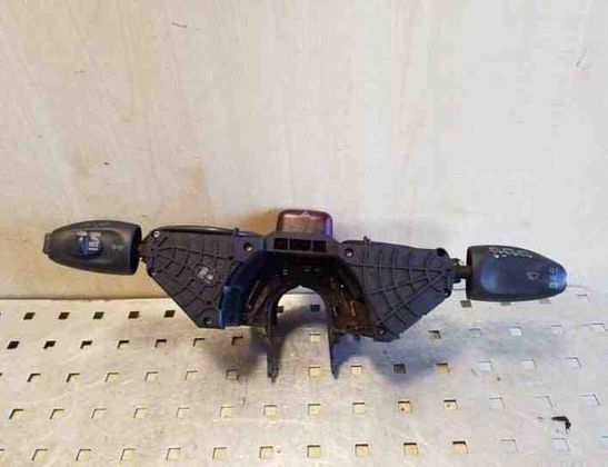SEAT Alhambra 1 generation (1996-2010) Подрулевой переключатель 7M0953503J,01530013,95VW13335DBW 26121494