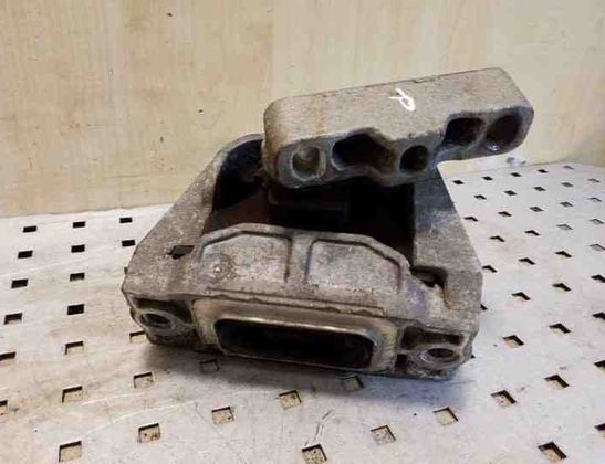 AUDI TT 8J (2006-2014) Front engine mount 8J0199262 26125984