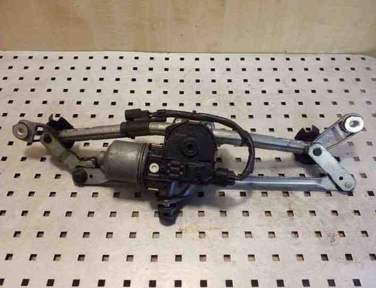 TOYOTA Avensis 3 generation (2009-2020) Priekšējā stikla tīrītāja mehānisms 0390241964,8511005080B 26126910